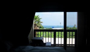 Free WiFi, bed sheets - Ocean Tree (Seogwipo)