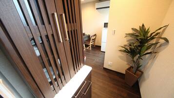 Western Style Room | Living area | 32-inch LCD TV with satellite channels, TV