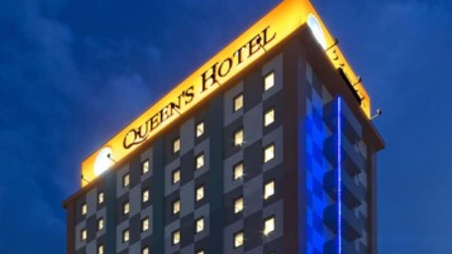 Queen's Hotel Chitose