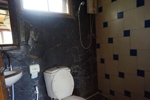1 Bedroom Villa, Garden View | Bathroom
