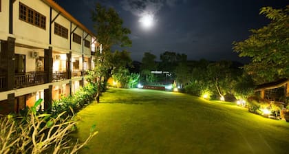 Starwell Garden Home Resort