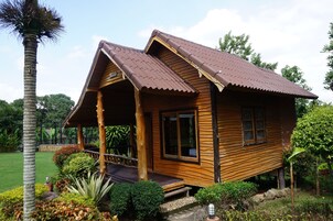 1 Bedroom Villa, Garden View | Escritorio, cortinas opacas, camas supletorias y wifi gratis