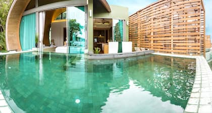 Crest Pool Villas
