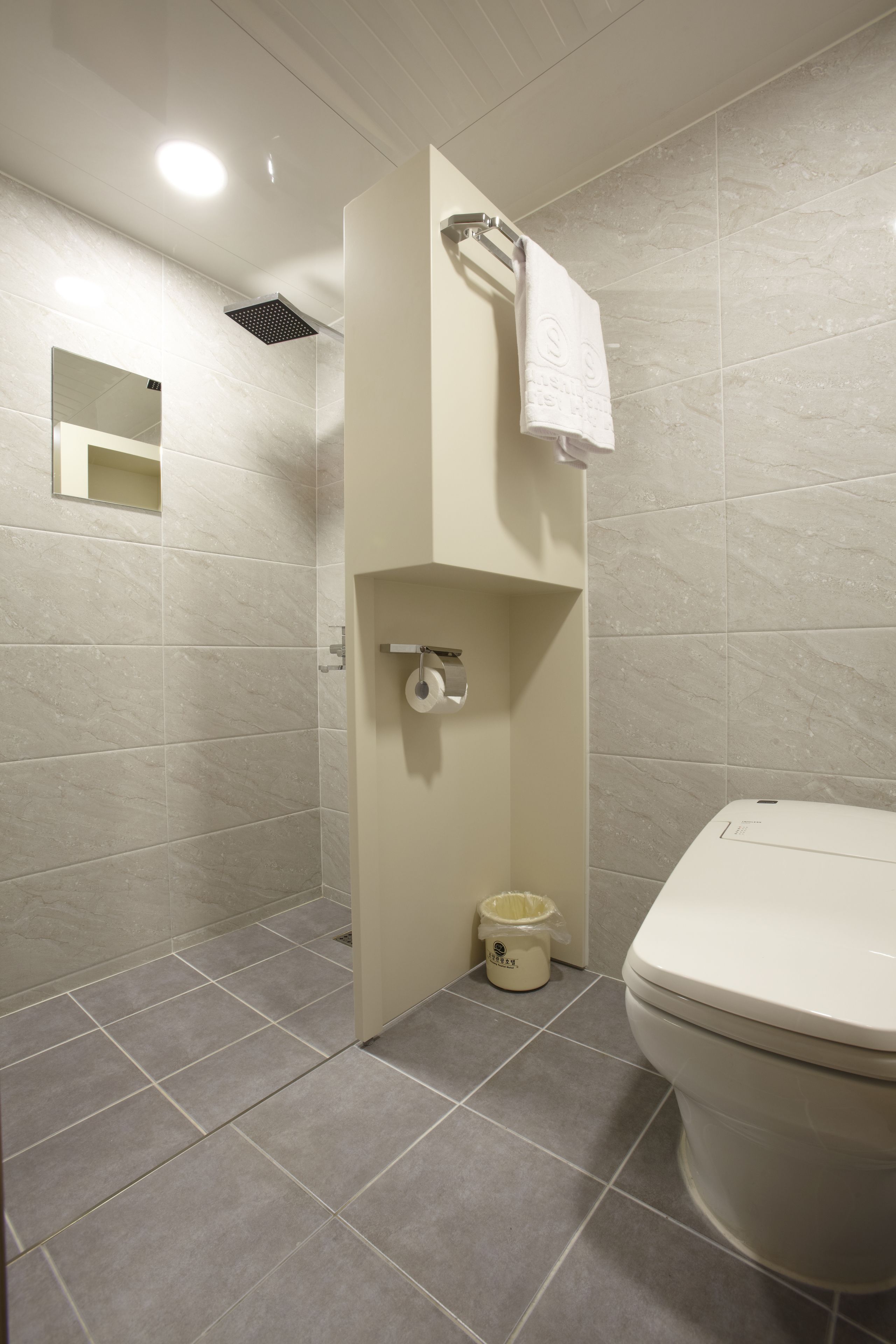 shower, designer toiletries, hair dryer, bathrobes