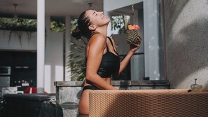 Desayuno completo (IDR 170000 por persona) 