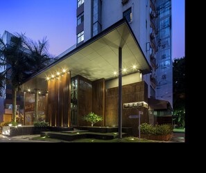 Exterior - H Life Hotel Chuangyiyuan Branch (Shenzhen)
