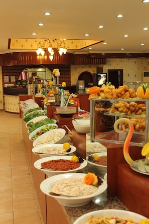 Buffet - Xeno Club Mare Hotel (Alanya)