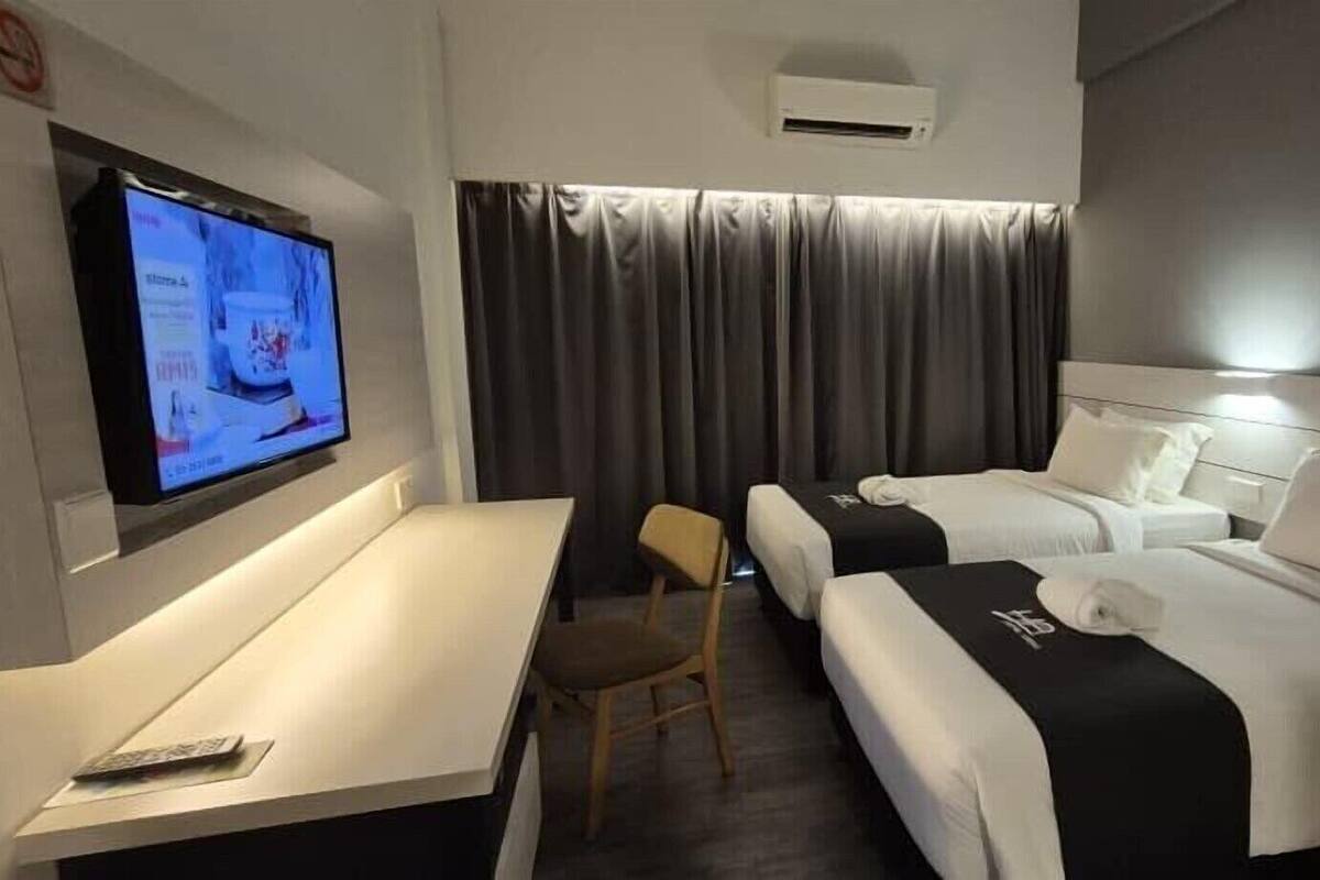 Minibar, in-room safe, desk, blackout curtains