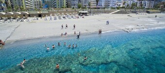 May Garden Club Hotel