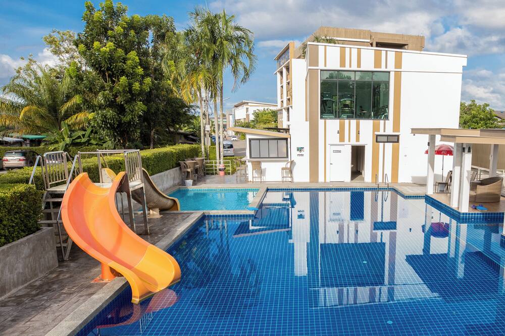 Trat City Hotel