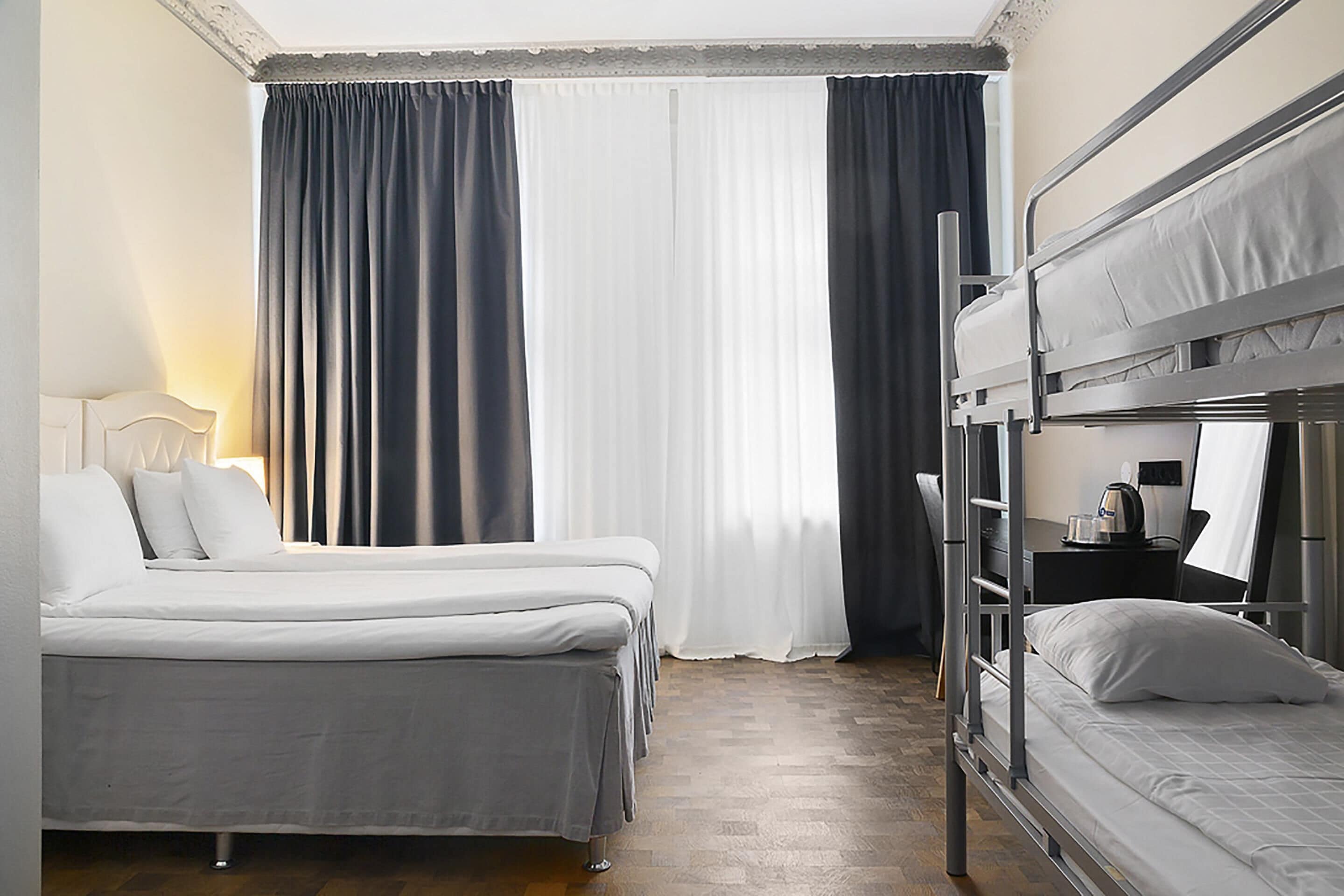 Chambre Familiale, 1 lit double, non-fumeur