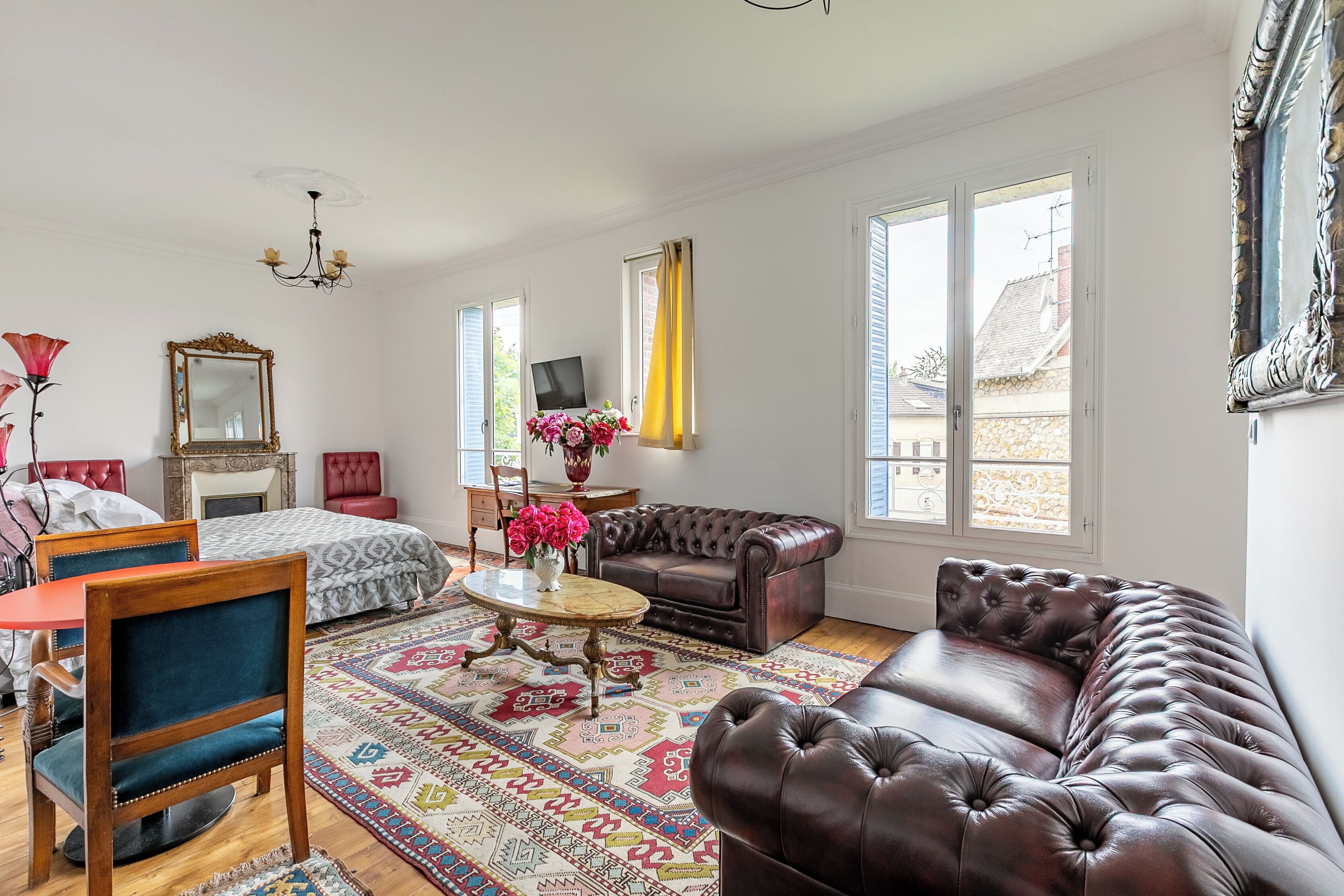 Superior tweepersoonskamer (Goya) | Luxe beddengoed, een minibar, een laptopwerkplek