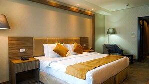 Free minibar, in-room safe, desk, soundproofing - MENA Tyche Hotel Amman (Amman)