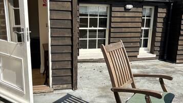 Apartment, eigenes Bad (Room 10 - 2 bedroom) | Terrasse/Patio