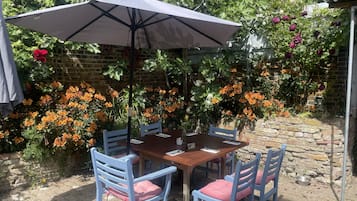 Apartment, Private Bathroom (Room 10 - 2 bedroom) | Garden