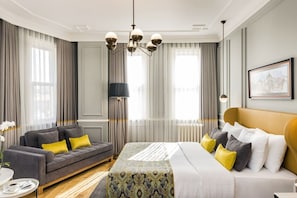 Standard-Doppelzimmer | Hochwertige Bettwaren, Daunenbettdecken, Minibar, Schreibtisch