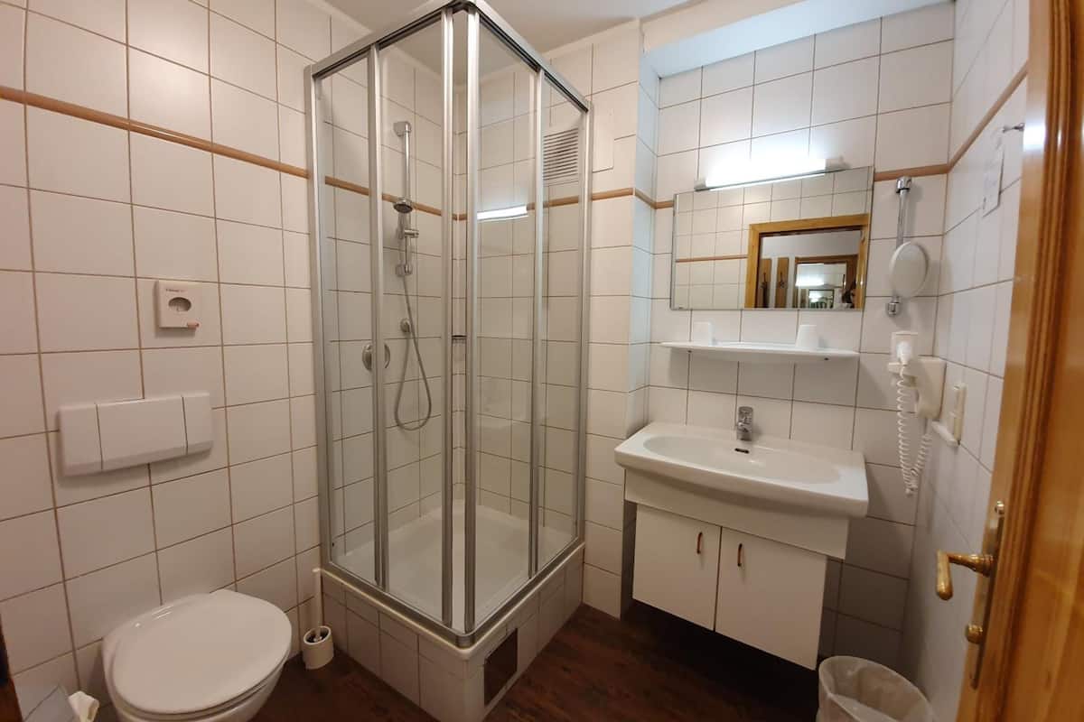 free toiletries, hair dryer, towels