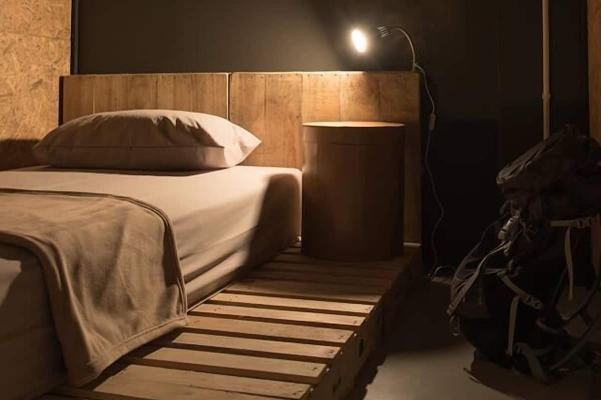 Design Shared Dormitory, Women only