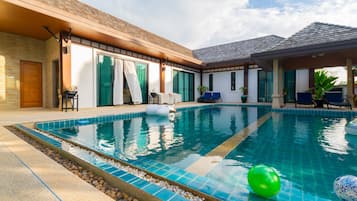 5 Bedroom Pool Villa | Private pool