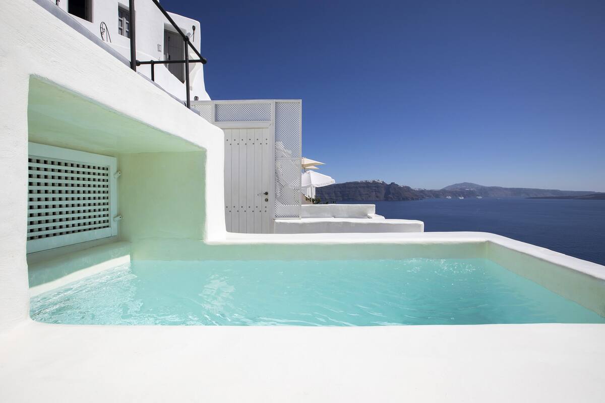 Superior Suite with Outdoor Plunge Pool and Caldera View | Privat basseng