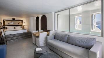Deluxe Room with Indoor Plunge Pool and Caldera View | 2 bedrooms, premium bedding, in-room safe, individually decorated