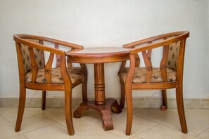 Deluxe Room | Room amenity - Tristar Hotel (Kampala)