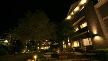 Front of property - evening/night