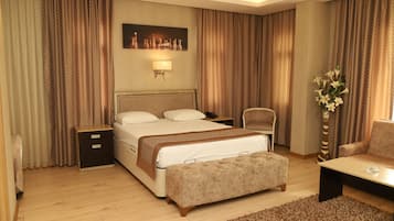 Suite | Minibar, free WiFi