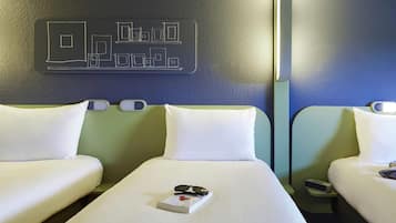Triple Room, 3 Single Beds