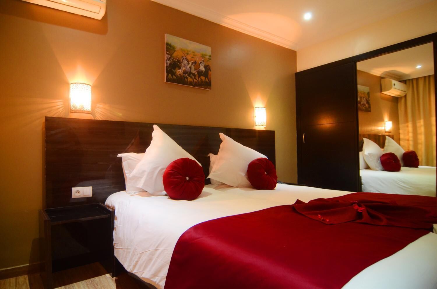 Photo - Safar Budget