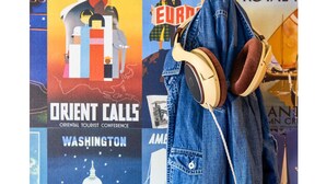 Une affiche sur laquelle figurent en grand les mots « Orient Calls » et « Washington ».