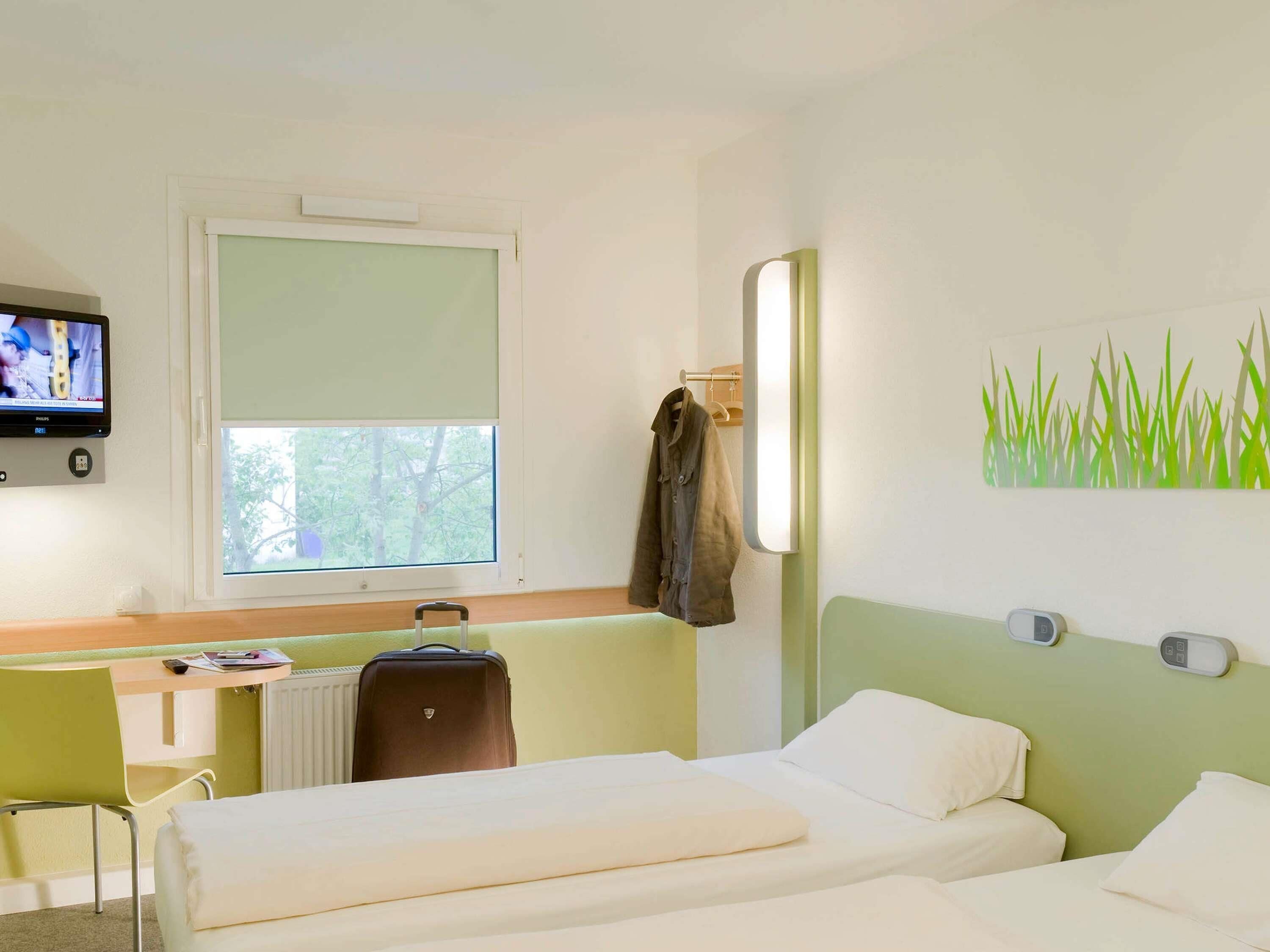 Twin Room, 2 Single Beds | Premium bedding, desk, soundproofing, free cots/infant beds