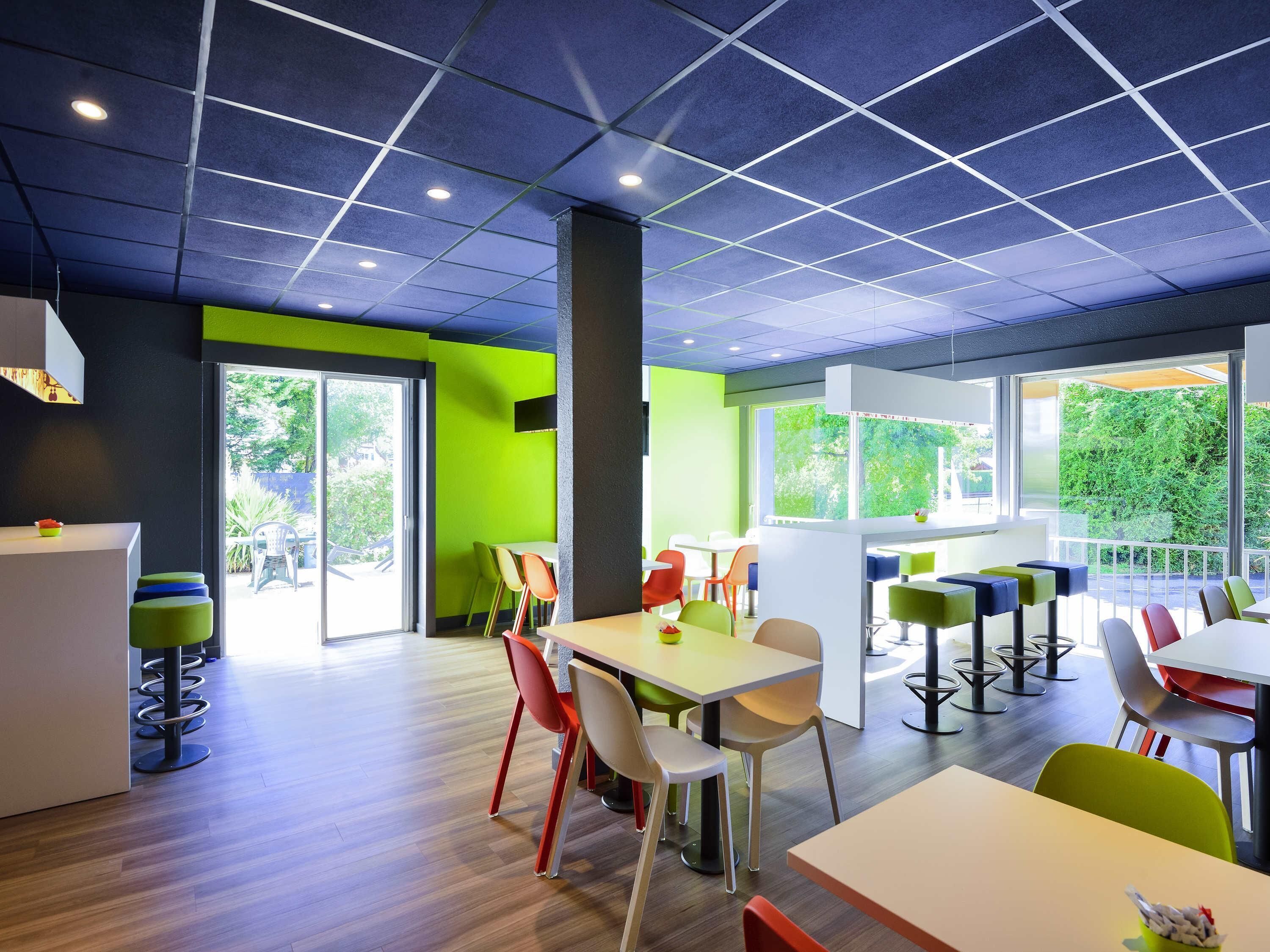 Frokostbuffé hver dag (EUR 10.00 per person)