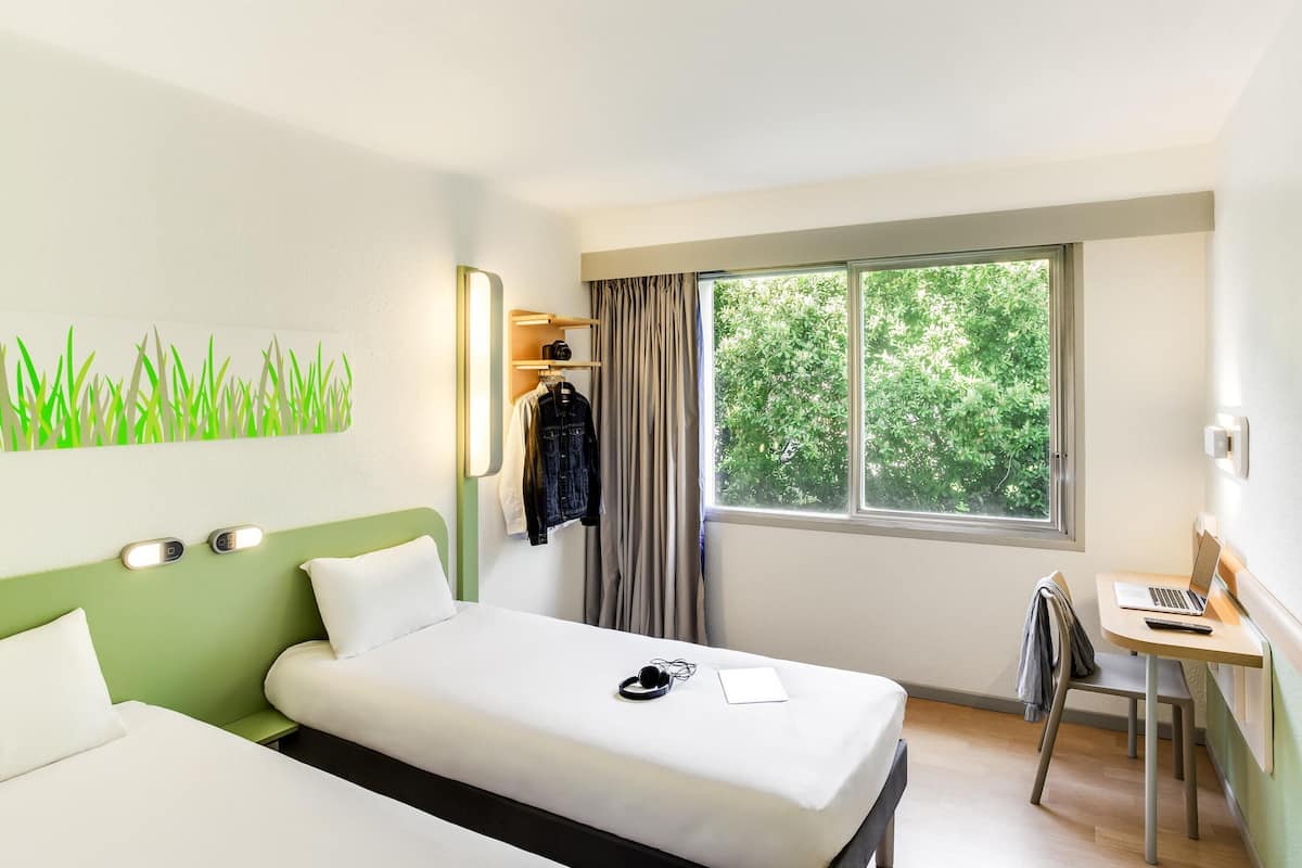 Twin Room, 2 Single Beds