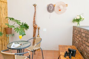 Terrace/patio - Langenhoven B and B (Oudtshoorn)