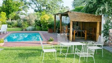Utomhuspool