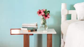 1 bedroom, premium bedding, minibar, in-room safe