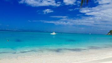 Suíte superluxo, 1 cama King | Cofres nos quartos, ferros/tábuas de passar roupa, berços grátis