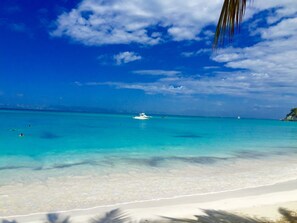 Suíte superluxo, 1 cama King | Cofres nos quartos, ferros/tábuas de passar roupa, berços grátis