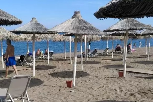 Beach nearby, sun loungers, beach umbrellas, beach massages