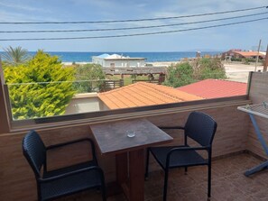 View from room - The Santo George Beach Resort (Malevizi)