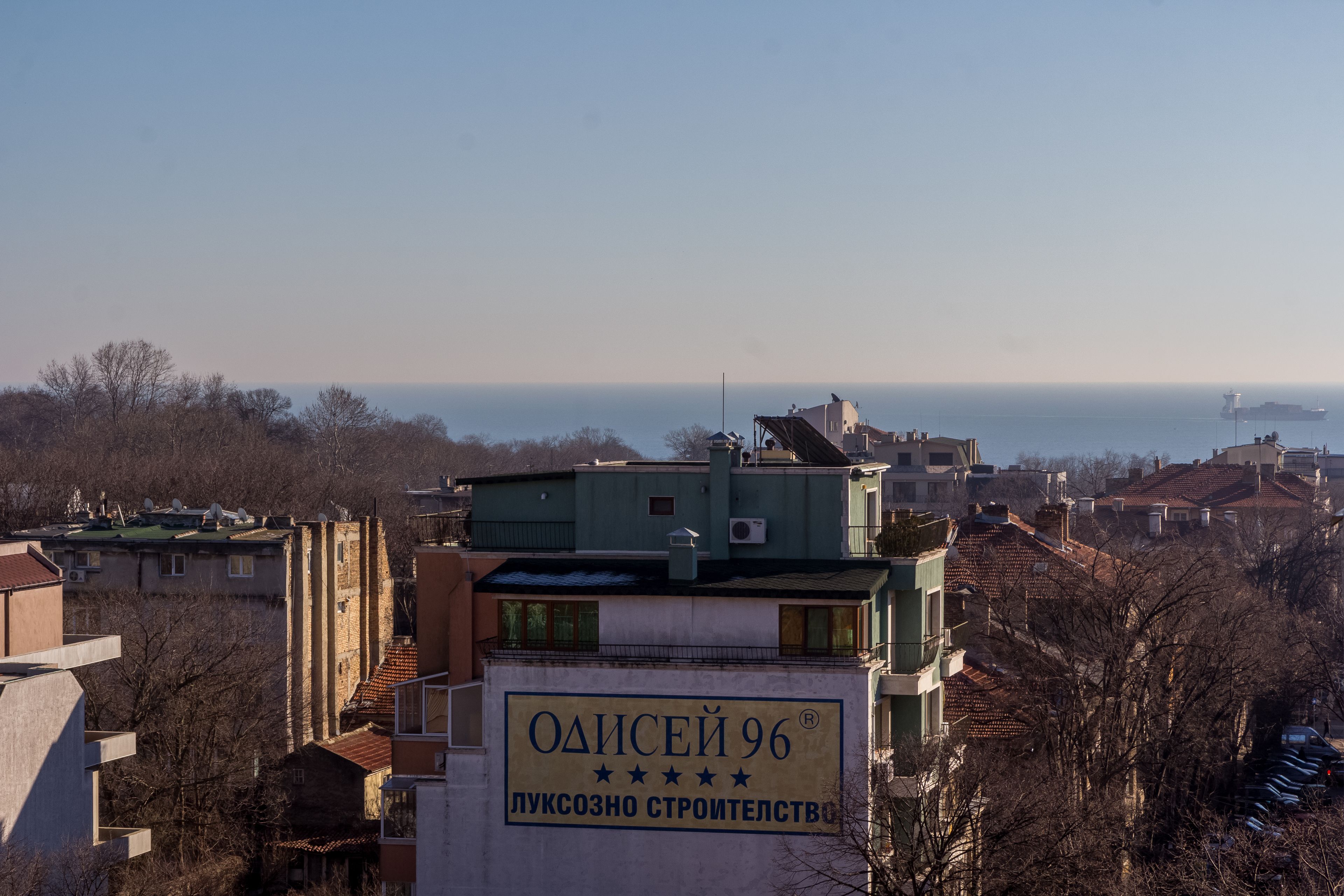 design apartment, 2 bedrooms, sea view (varna, makedonia 35) | view from room