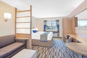 Desk, iron/ironing board, free WiFi, bed sheets