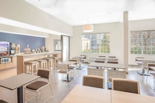 Desayuno continental incluido todos los dĂas