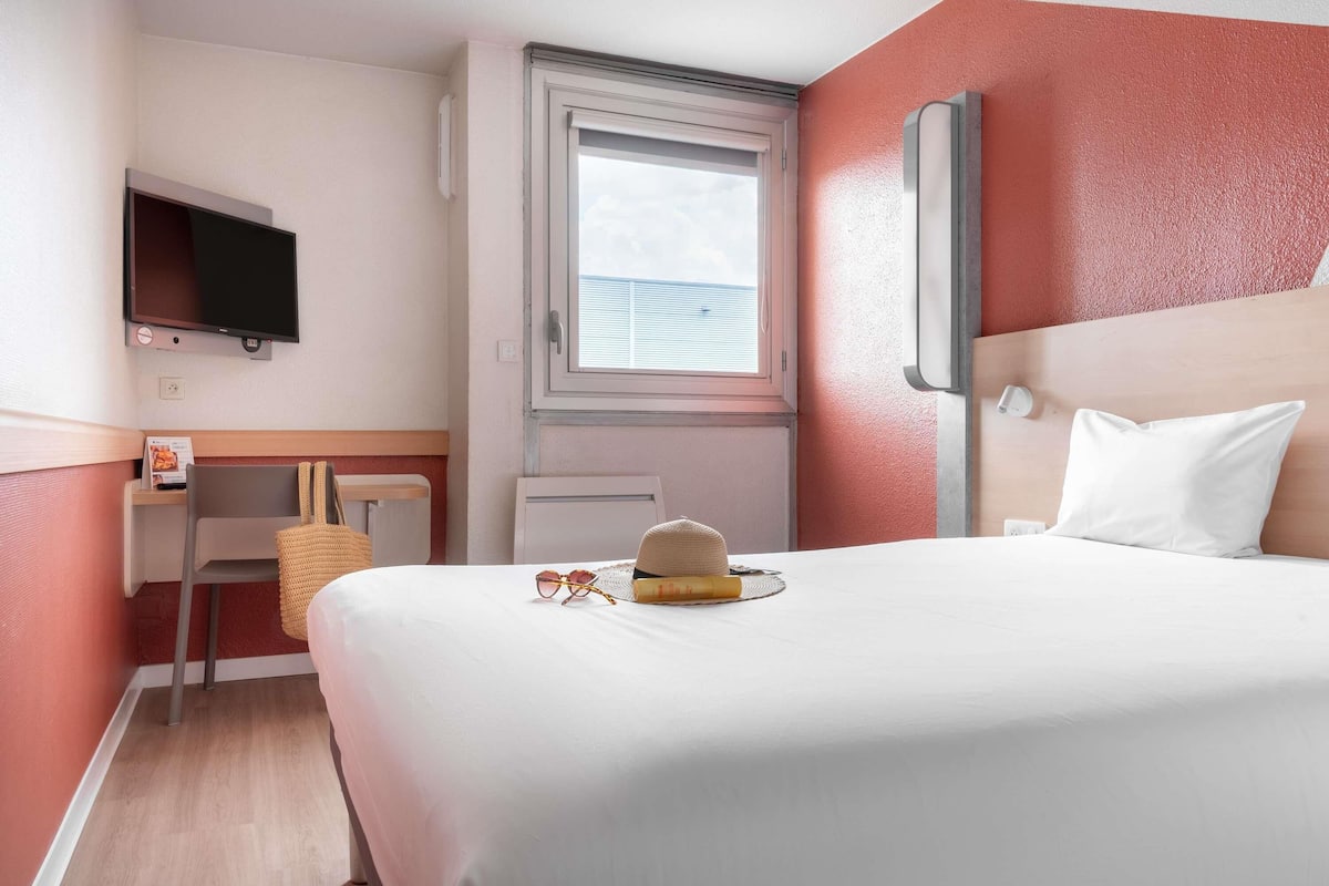 Doppelzimmer | Kostenloses WLAN, Bettwäsche