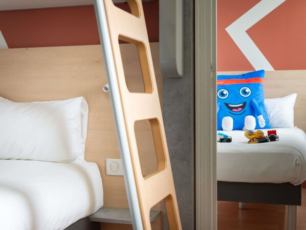 Free WiFi, bed sheets - ibis Budget Caen Mondeville (Mondeville)