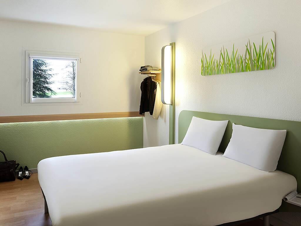 Chambre Double | Bureau, chambres insonorisées, Wi-Fi gratuit, draps fournis