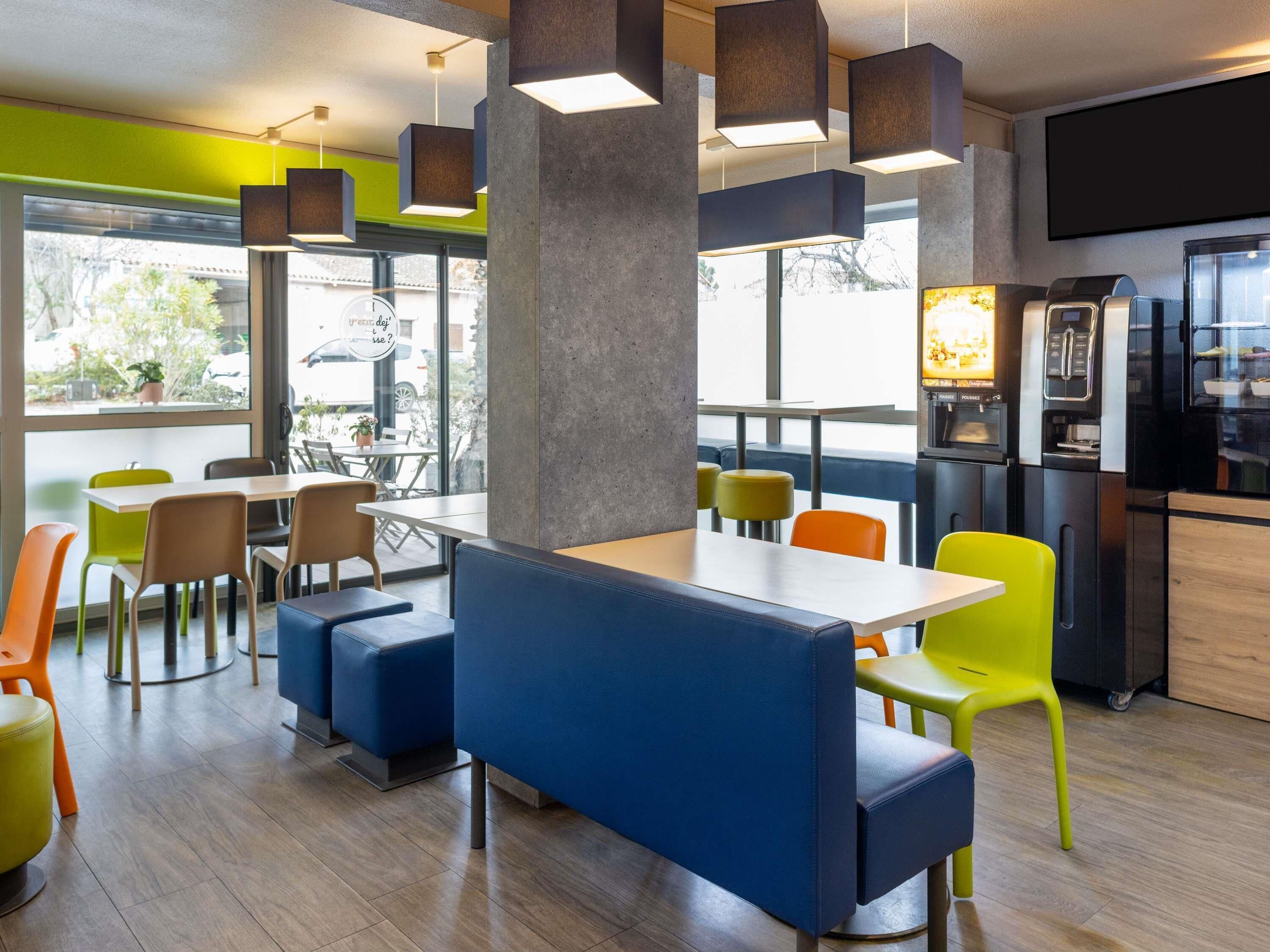 Se ofrece un desayuno continental (8.50 EUR por persona)