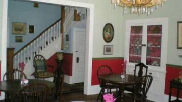 Free daily local cuisine breakfast