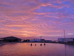 室外游泳池